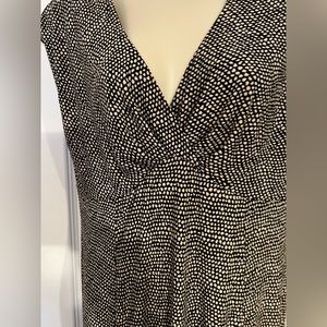 Jones New York Dress black/cream print sleeveless dress size 14